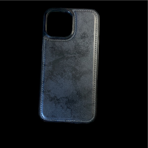 iPhone 13 Pro Max bumblebee Wallet phone case - Picture 3 of 4